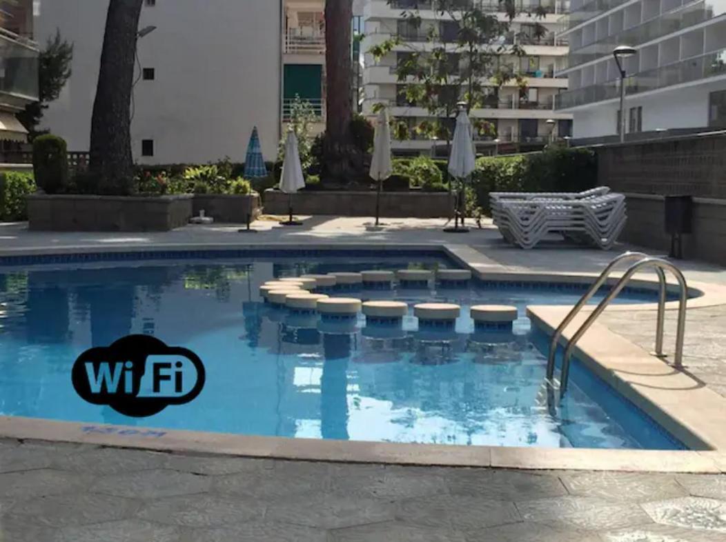 סאלו Apartamento Centrico Y Con Piscina A 5 Min. Playa מראה חיצוני תמונה