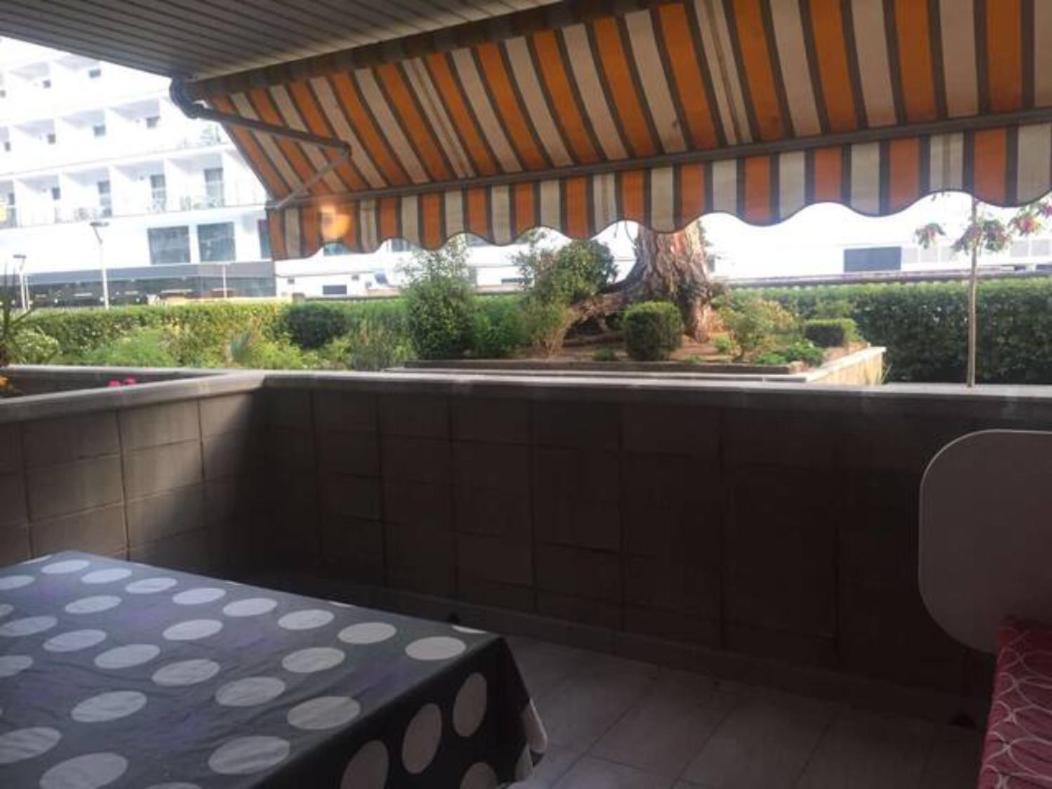 סאלו Apartamento Centrico Y Con Piscina A 5 Min. Playa מראה חיצוני תמונה